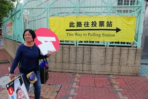 Dân Hong Kong bắt đầu đi bỏ phiếu bầu cử địa phương