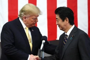 Nhật sẽ phải trông cậy ông Trump để giữ lính Mỹ ở lại?