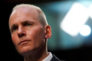 Tổng giám đốc Boeing mất chức vì 2 vụ rơi 737 MAX