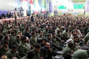 Iran xác nhận nã hàng chục tên lửa vào căn cứ Mỹ ở Iraq