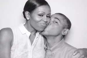 Vợ chồng ông Obama. Ảnh: TWITTER