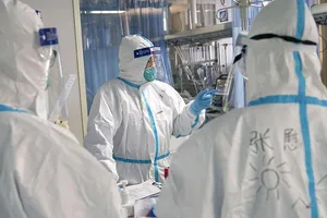 Chẩn đoán bệnh tại bệnh viện Zhongnan thuộc đại học Vũ Hán, tỉnh Hồ Bắc (Trung Quốc). Ảnh: THX