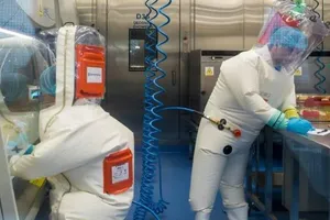 Viện Virus học Vũ Hán là ngân hàng virus lớn nhất châu Á với hơn 1.500 chủng virus được lưu. Ảnh: AFP