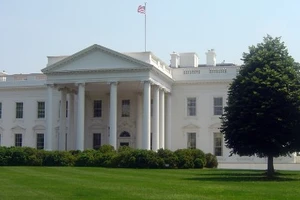 Một người phục vụ Tổng thống Trump tại Nhà Trắng nhiễm COVID-19. Ảnh: CNN