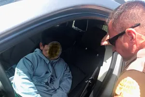 Cậu bé 5 tuổi tự lái ô tô từ bang Utah sang bang California (Mỹ) để mua siêu xe Lamborghini. Ảnh: REUTERS