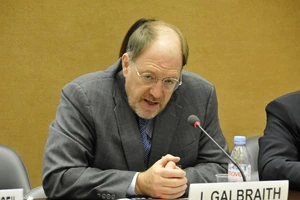 Nhà kinh tế học James K. Galbraith. 