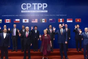 Đại diện các nước thành viên CPTPP tại lễ ký kết hiệp định ngày 8-3-2018 ở Santiago (Chile). Ảnh: BỘ NGOẠI GIAO CHILE/THE DIPLOMAT