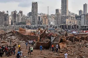 Hiện trường vụ nổ gần cảng Beirut (Lebanon) ngày 4-8. Ảnh: STR/AFP/GETTY IMAGES