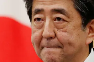 Ông Abe từ chức vì sợ bệnh tình ảnh hưởng việc ra quốc sách