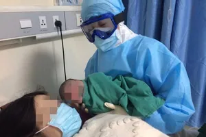 Người dân đòi chính quyền Vũ Hán chịu trách nhiệm về COVID-19