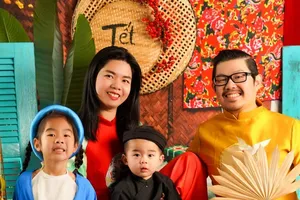 Người Việt khắp nơi: Tết về tôi càng nhớ quê!