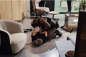 Xả súng tại trung tâm mua sắm ở Bangkok, 3 người chết, đã bắt được nghi phạm 14 tuổi