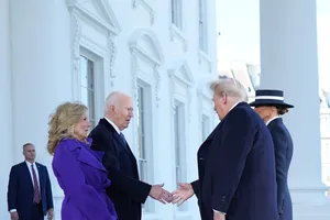 Ông Biden đón ông Trump đến Nhà Trắng trước lễ nhậm chức