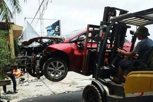 Hải Phòng: Xe hơi nổ tung nghi do gài mìn