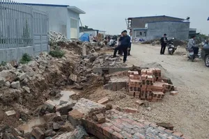 Điều tra giang hồ chiếm đất quốc phòng