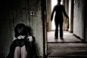 Cho con riêng của vợ xem phim người lớn rồi giở trò đồi bại