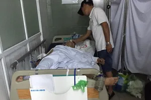 Sát hại bạn gái rồi uống thuốc diệt cỏ tự sát