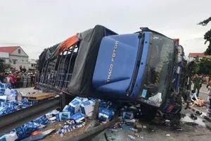 Khởi tố tài xế tông chết 5 người chờ qua đường ở Hải Dương