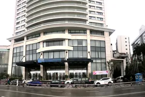 Quảng Ninh phong tỏa nhiều khách sạn, khu dân cư, tàu du lịch