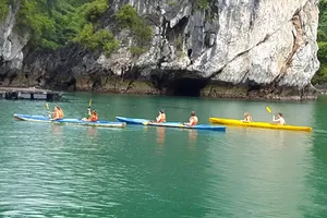 Cách ly 22 thuyền viên, người tiếp xúc bệnh nhân thứ 30 