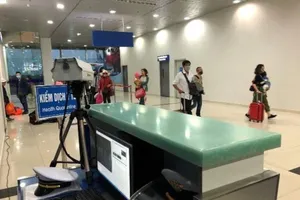 Kê khai y tế tất cả hành khách bay từ TP.HCM ra Hải Phòng