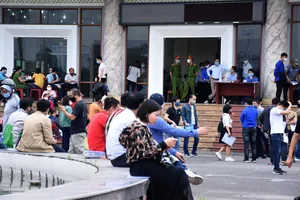 Hải Phòng tạm dừng cấp 'giấy phép con' cho xe chở hàng