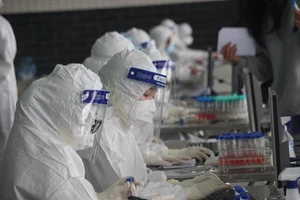 Ca F1 là tiếp viên karaoke Sunny về Hải Phòng dự đám cưới