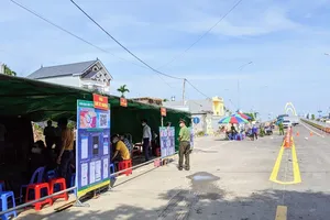 Thêm ca nhiễm, Hải Phòng yêu cầu dân không ra khỏi nhà sau 22 giờ