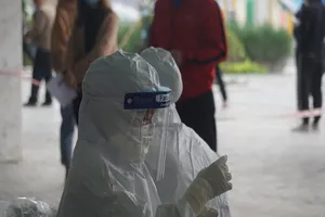 Hải Phòng lấy mẫu xét nghiệm COVID-19 xác suất 5% học sinh các cấp 