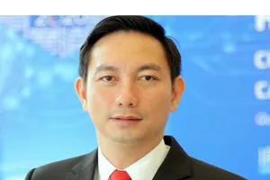 1 bí thư huyện ủy bị tố hiếp dâm nữ cán bộ