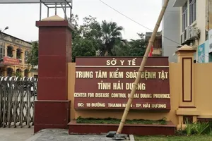 Công an khám nhà Giám đốc CDC Hải Dương thu giữ tài liệu gì?