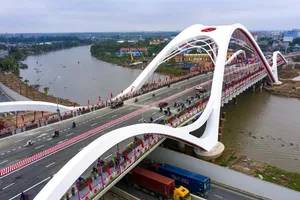 Hải Phòng thông xe kỹ thuật dự án cầu Rào hơn 2.200 tỉ đồng