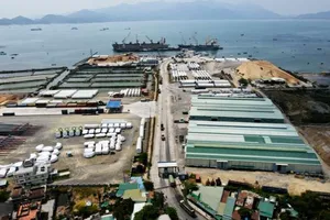 Cảng Cam Ranh. Ảnh: Báo Khánh Hòa.