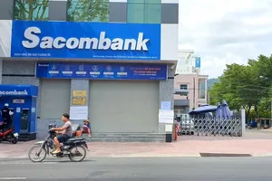 4 cán bộ Sacombank Cam Ranh bị khởi tố tội tham ô tài sản