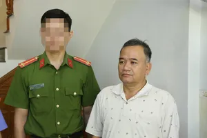 Giám đốc trung tâm đăng kiểm 85-02D ở Ninh Thuận bị bắt