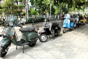 100 xe máy cổ hội ngộ tại TP Nha Trang