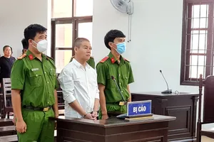 Đâm chết người đến đòi nợ, lãnh 19 năm tù