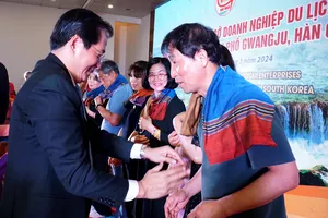 Doanh nghiệp du lịch Hàn Quốc muốn mở tour 3 ngày 2 đêm ở Ninh Thuận