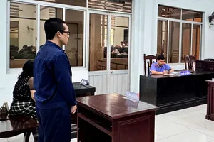 Điều tra lại vụ cựu nhân viên ngân hàng lừa đảo hơn 12 tỉ đồng