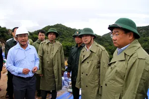 Khánh Hòa khẩn trương khắc phục lở thân đập hồ Nước Ngọt do lũ 