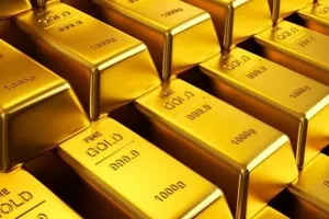 Giá vàng rơi xuống mức thấp trong bốn tháng, USD mạnh lên