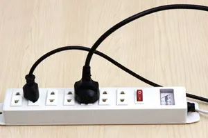 Cứu sống bé 15 tháng tuổi bị điện giật ngưng thở