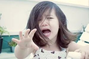 Dấu hiệu nhận biết trẻ đang bị khủng hoảng tâm lý