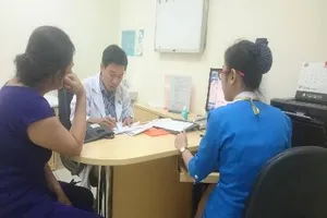 Cẩn trọng với cảm nắng trong những chuyến du lịch hè