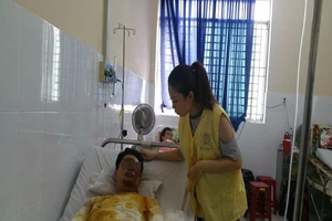 Bỏng nặng do mô tô phân khối lớn đột nhiên bốc cháy