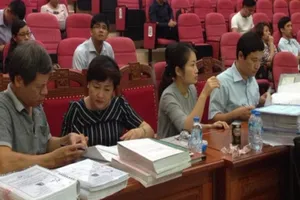 Đấu thầu tập trung kéo giá thuốc ung thư giảm tới 33%