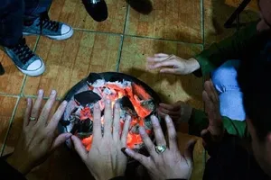 Đừng để chết vì giữ ấm sai cách