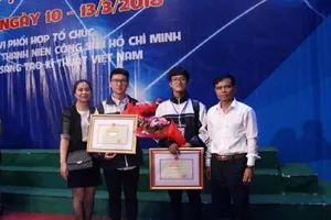 Chưa rõ vì sao thầy trò không được cấp visa sang Mỹ dự thi