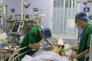 6 giờ cân não giành sự sống cho 1 quân nhân 