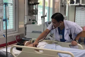 Nắng nóng làm bệnh nhân sốc nhiệt phải nhập viện